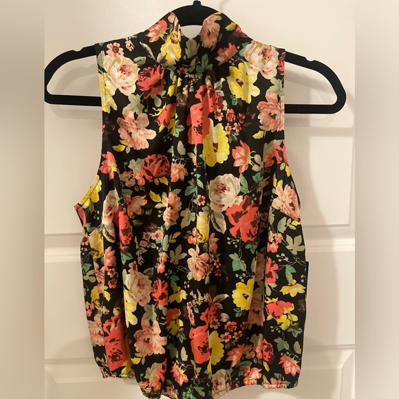 I.N.C International Concepts, Floral Top, Size Medium, New With Tags - Picture 2 of 10